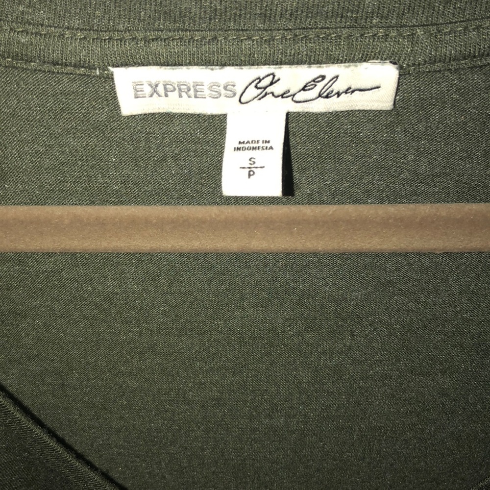 Express 3/4 tee 🇺🇸 - Picture 2 of 5